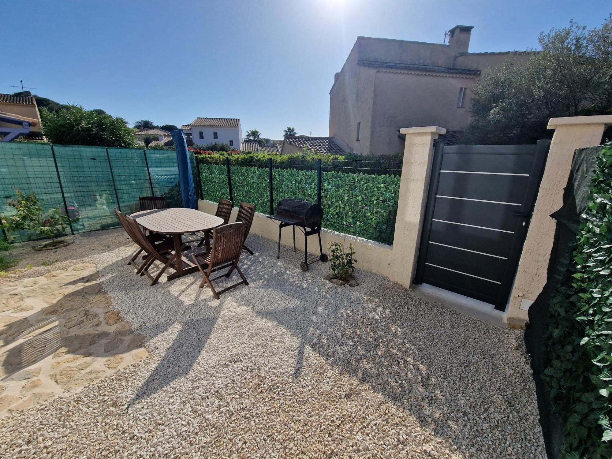 Maison A 200m De La